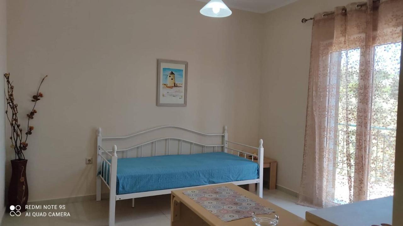 Kalliope Apartments Tsoukaládhes Екстериор снимка